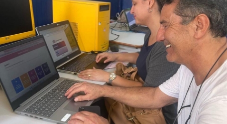 Lorem ipsum dolor sit amet, consetetur sadipscing elitr, sed diam nonumy eirmod tempor invidunt ut labore et dolore magna